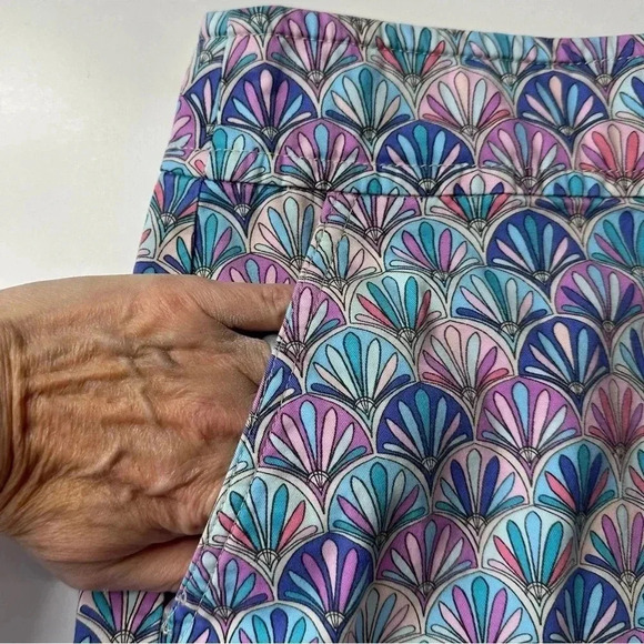 Talbots Women’s Geometric Skirt 4 Pink Blue Pencil Back Zipper Pockets Unlined - Picture 6 of 10